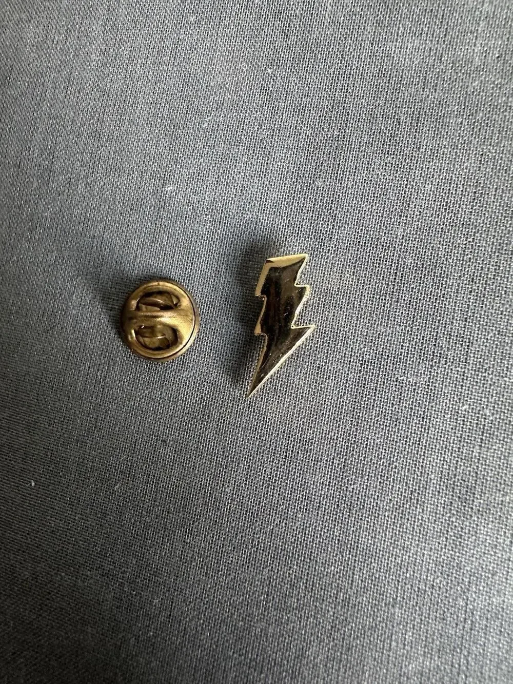 Vintage Gold Tone Pin Lightening Bolt Shape Small